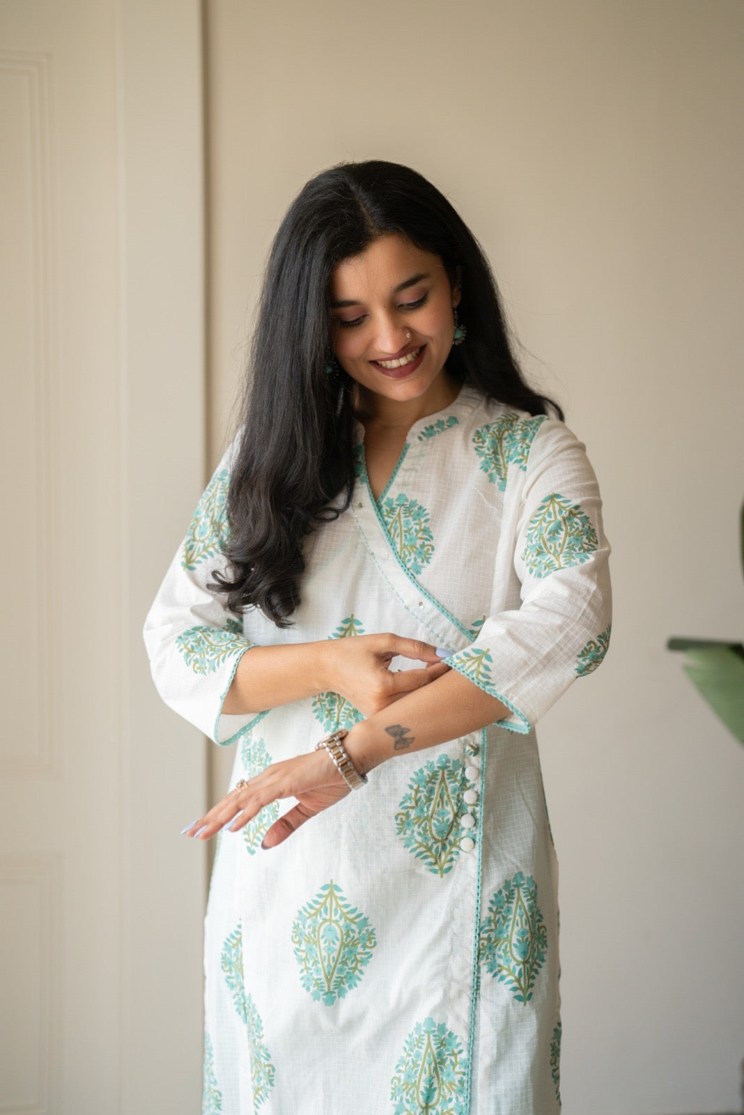Ruh Angrakha White Boota Set- Green