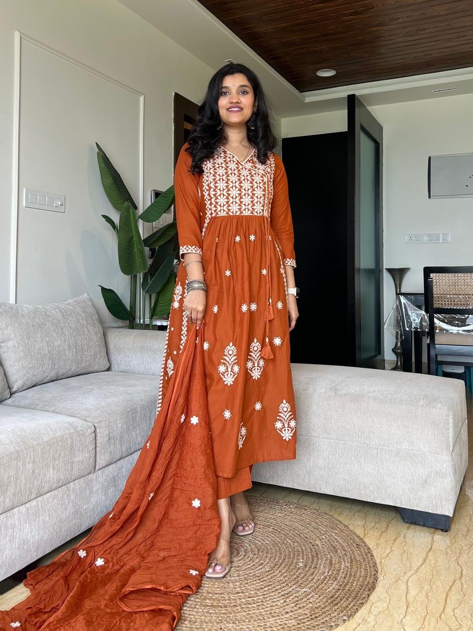 Karishma Embroidered Crushed Dupatta Set- Orange