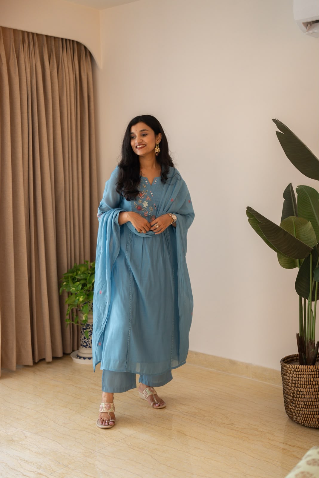 Aaina Embroidered Mul Chanderi Suit- Sky Blue