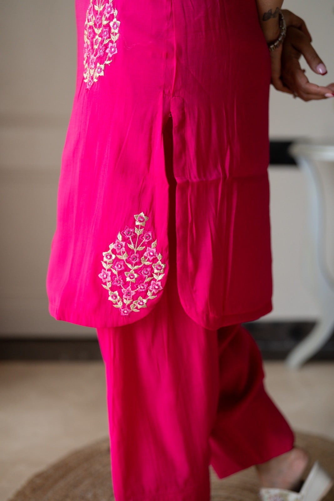 Mehieka Pink Farshi Luxe Suit