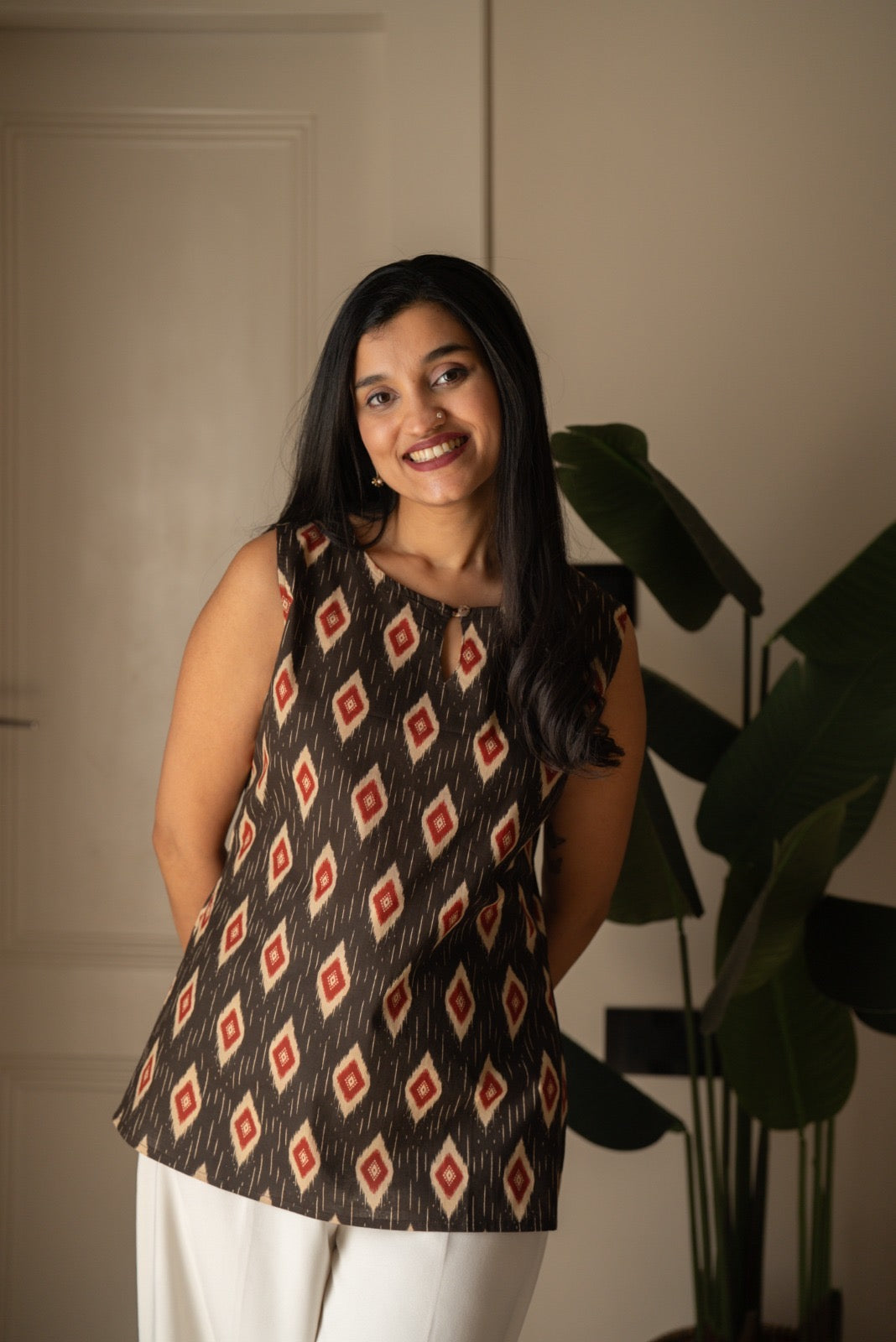 Lily 2.0 Sleeveless Cotton Top- Black Ikkat