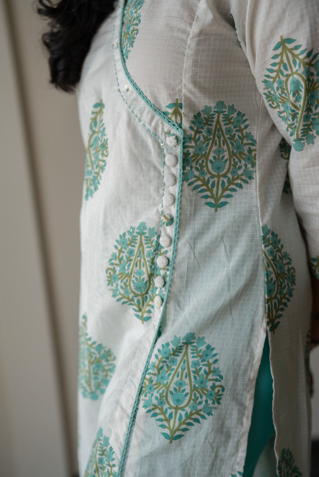 Ruh Angrakha White Boota Set- Green