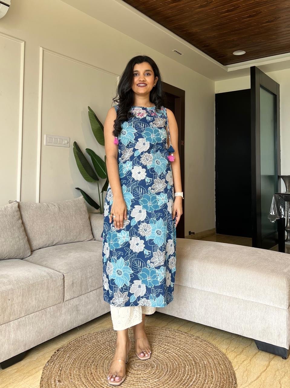 Roshni Sleeveless Cotton Tassel Kurta- Blue Florals