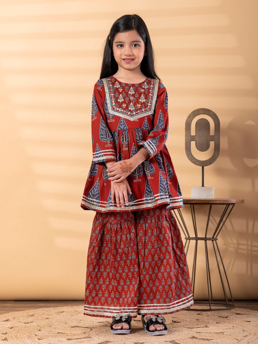 Zizi Boota Girls’ Gharara Set