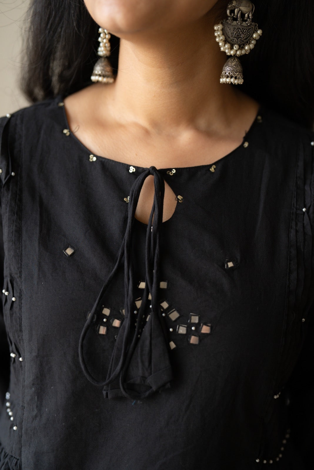 Esha Mirror Black Farshi Set