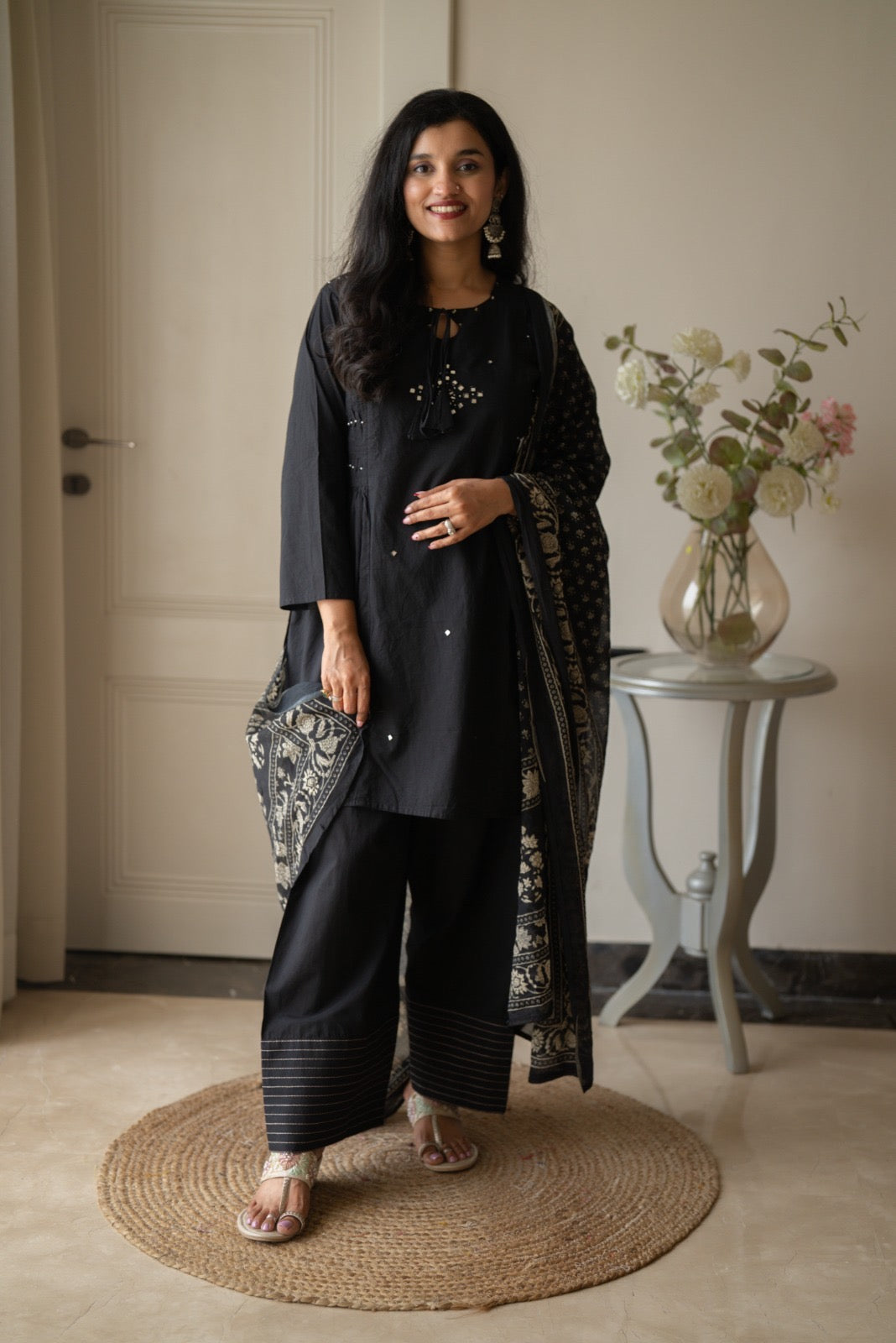 Esha Mirror Black Farshi Set