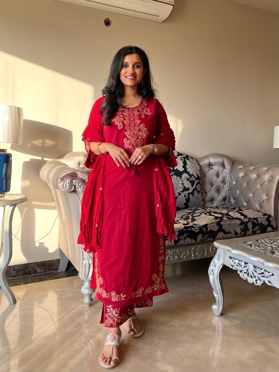 Kritisha Statement Embroidered Set- Red