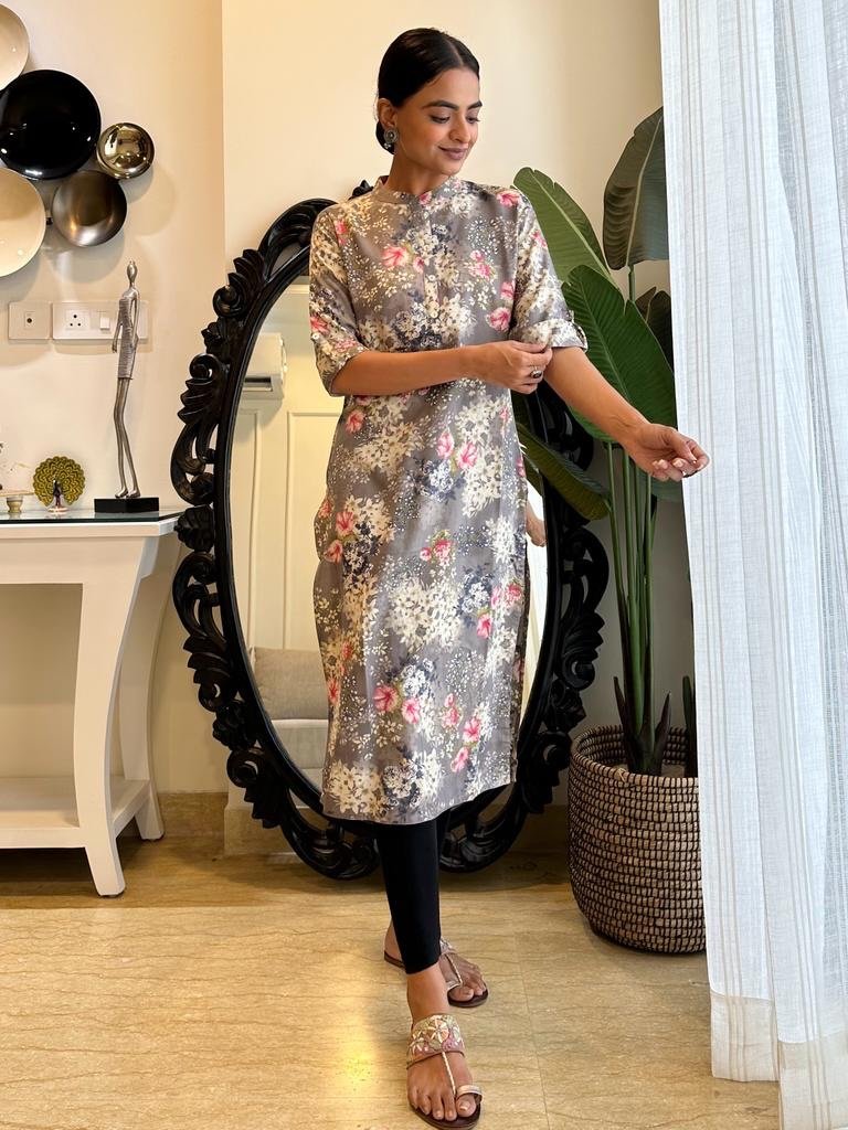 Weekend Rayon Kurta- Grey Floral