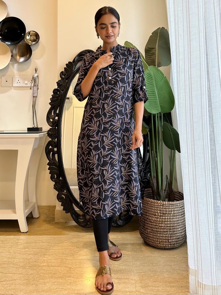 Weekend Rayon Kurta- Navy Leaves