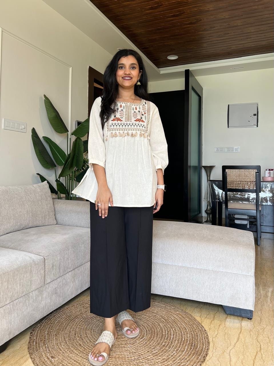 Zuri Off White Top- Tassel