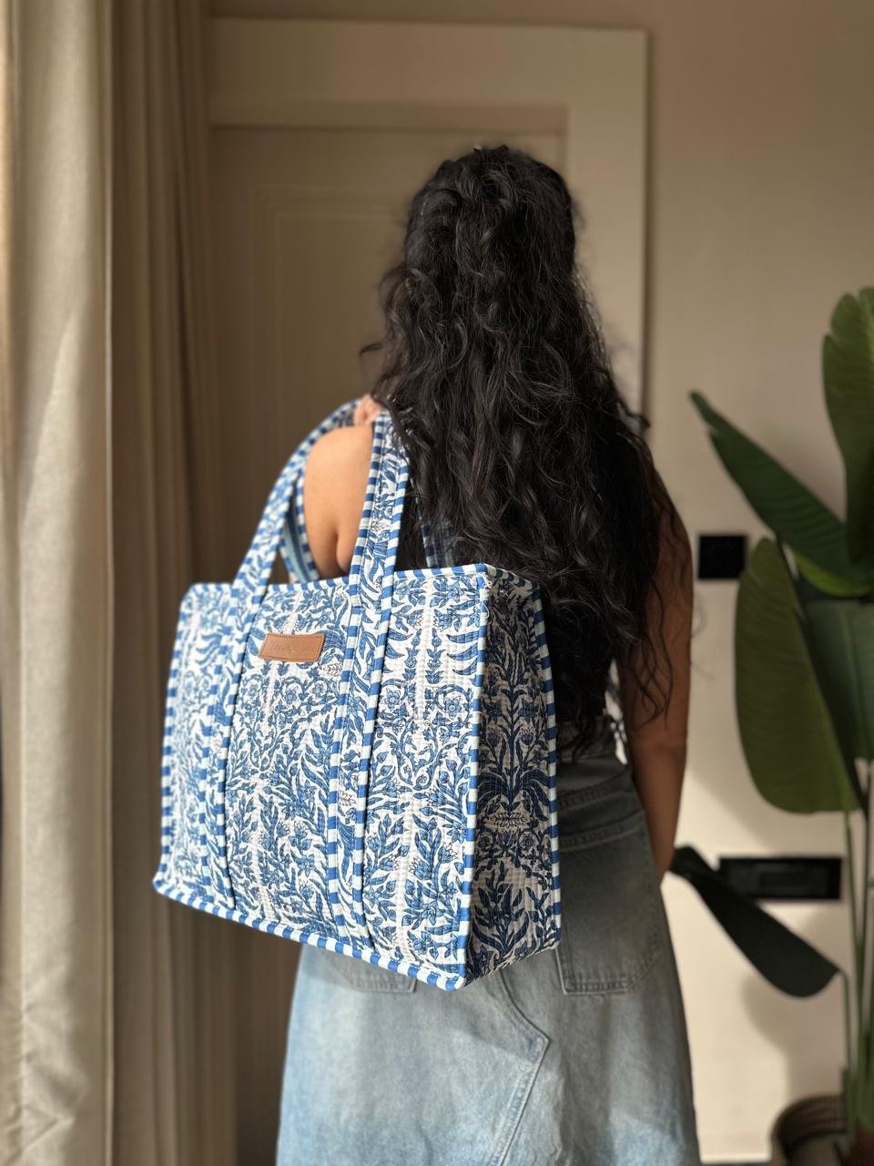 Quilted Tote Bag- Indigo Jaal