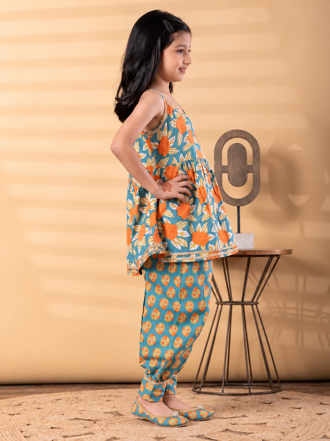 Gulmo Girls’ Peplum Set