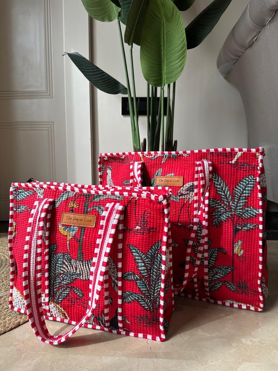 Quilted Tote Bag- Red Jungle