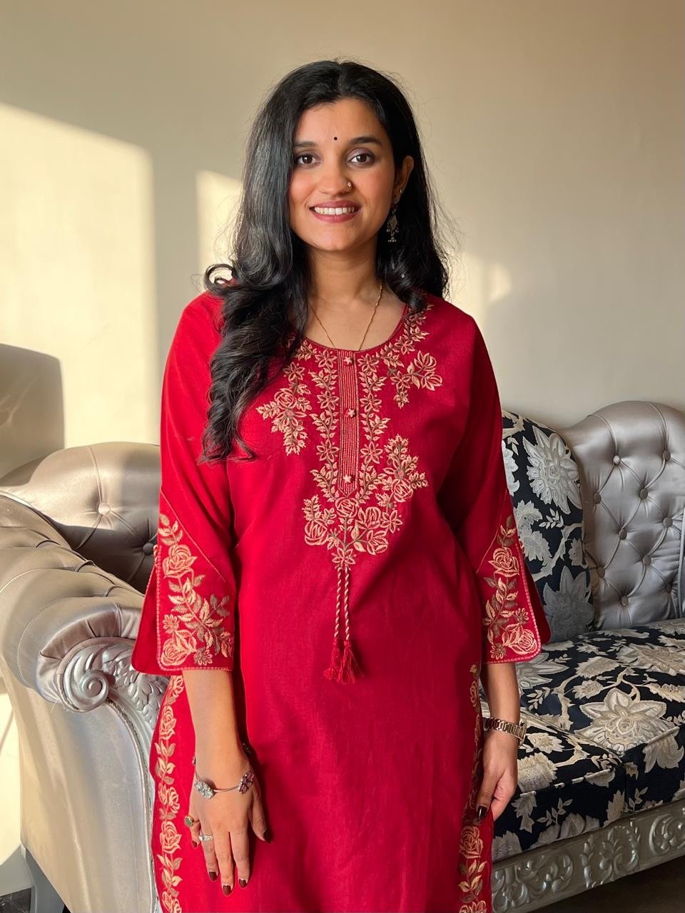 Kritisha Statement Embroidered Set- Red