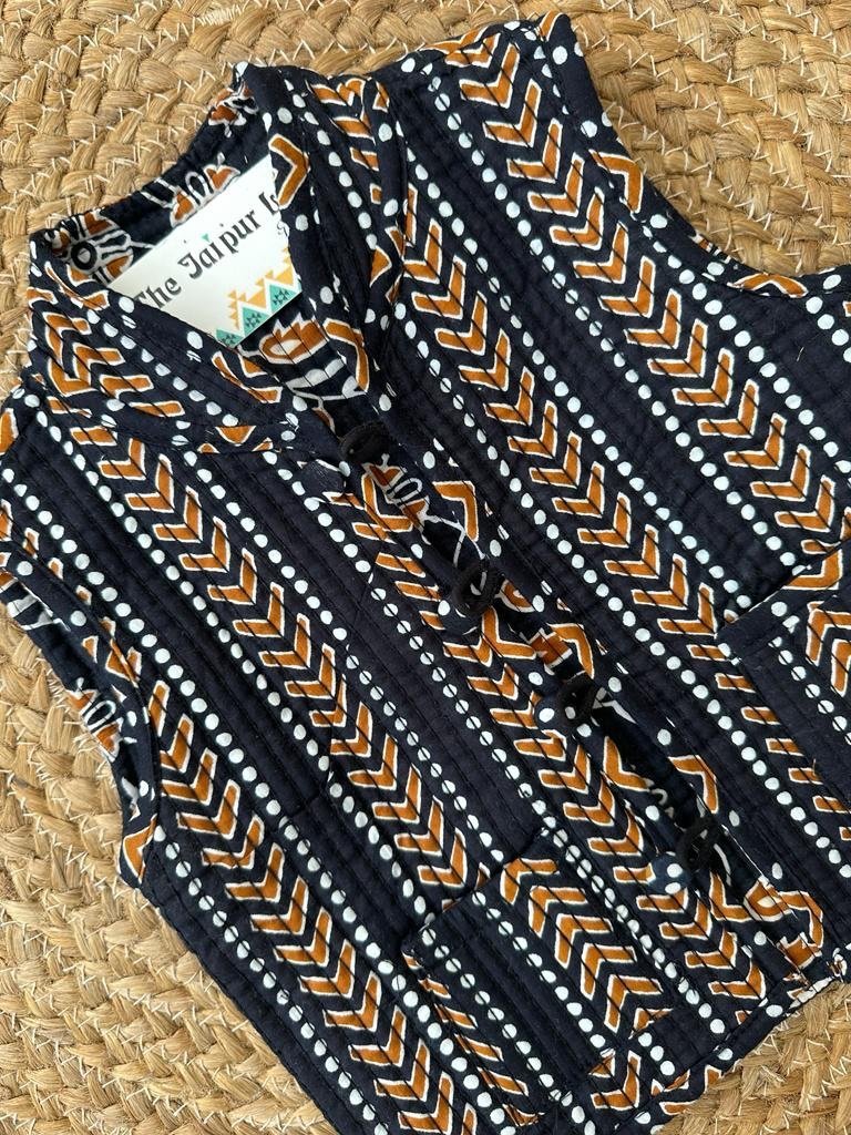 Kids??Black Jaal Reversible Quilted Jacket