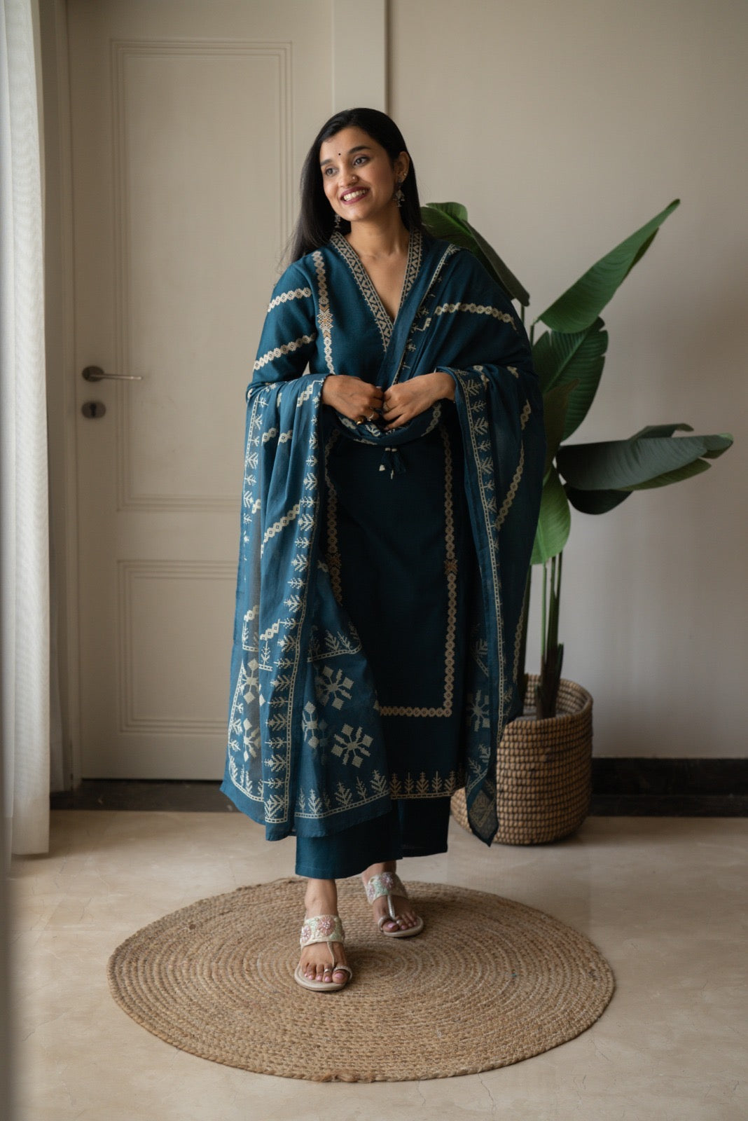 Yogya Elegant Slub Suit- Teal Blue