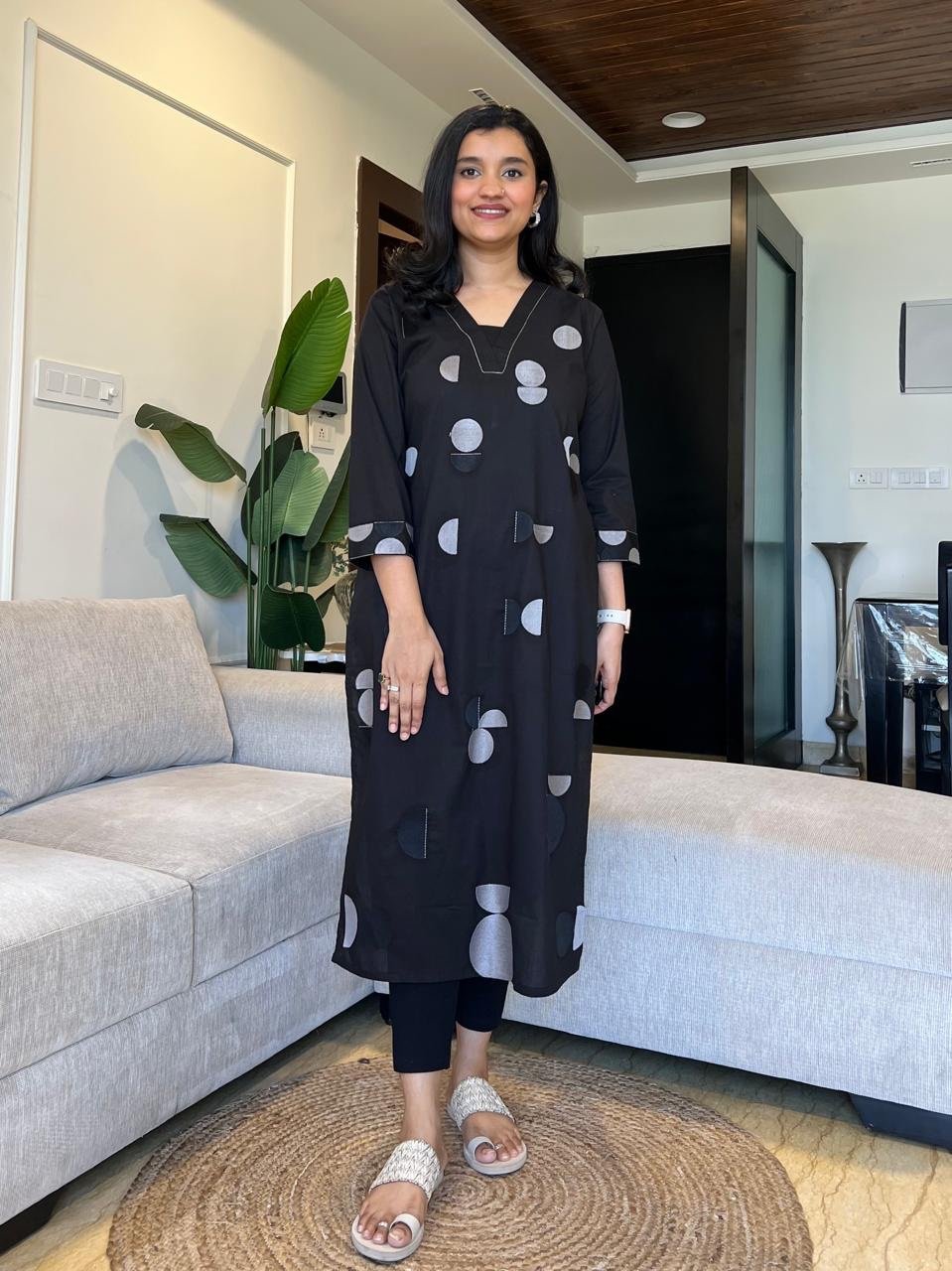 Jinni Premium Cotton Kurta- Black