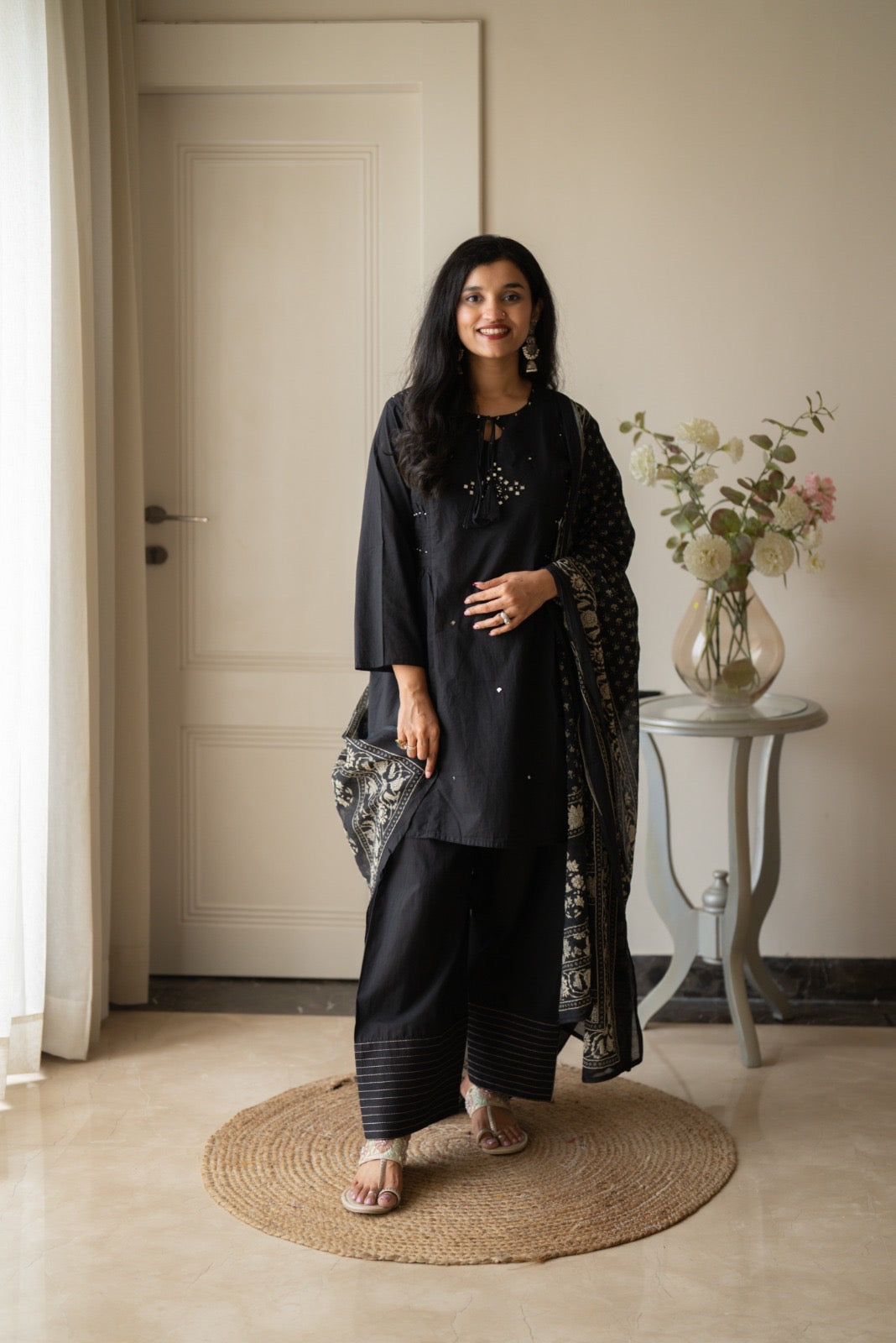 Esha Mirror Black Farshi Set