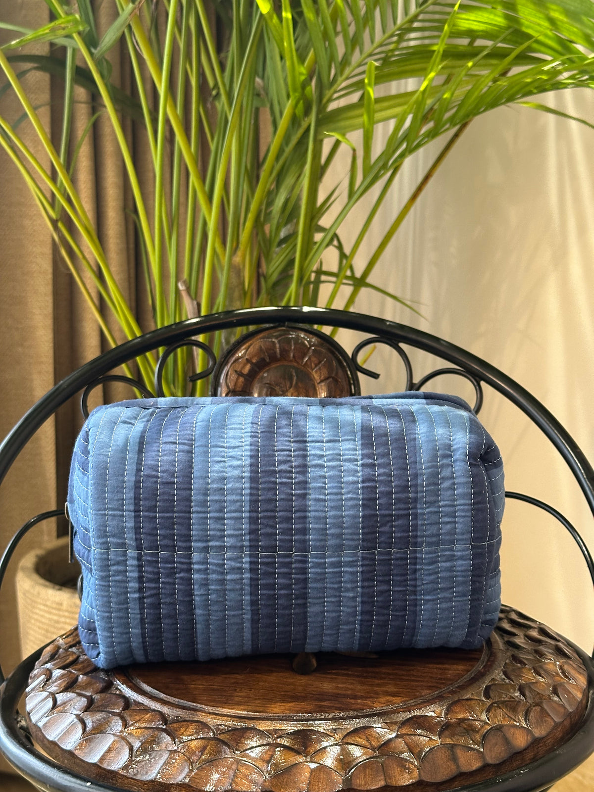 Single Pouch- Light & Dark Blue Stripes