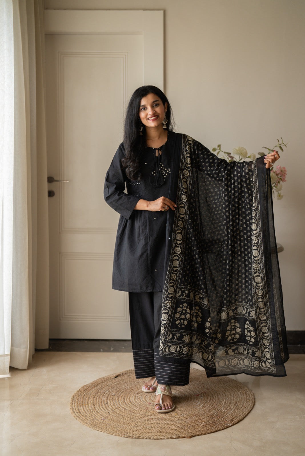 Esha Mirror Black Farshi Set