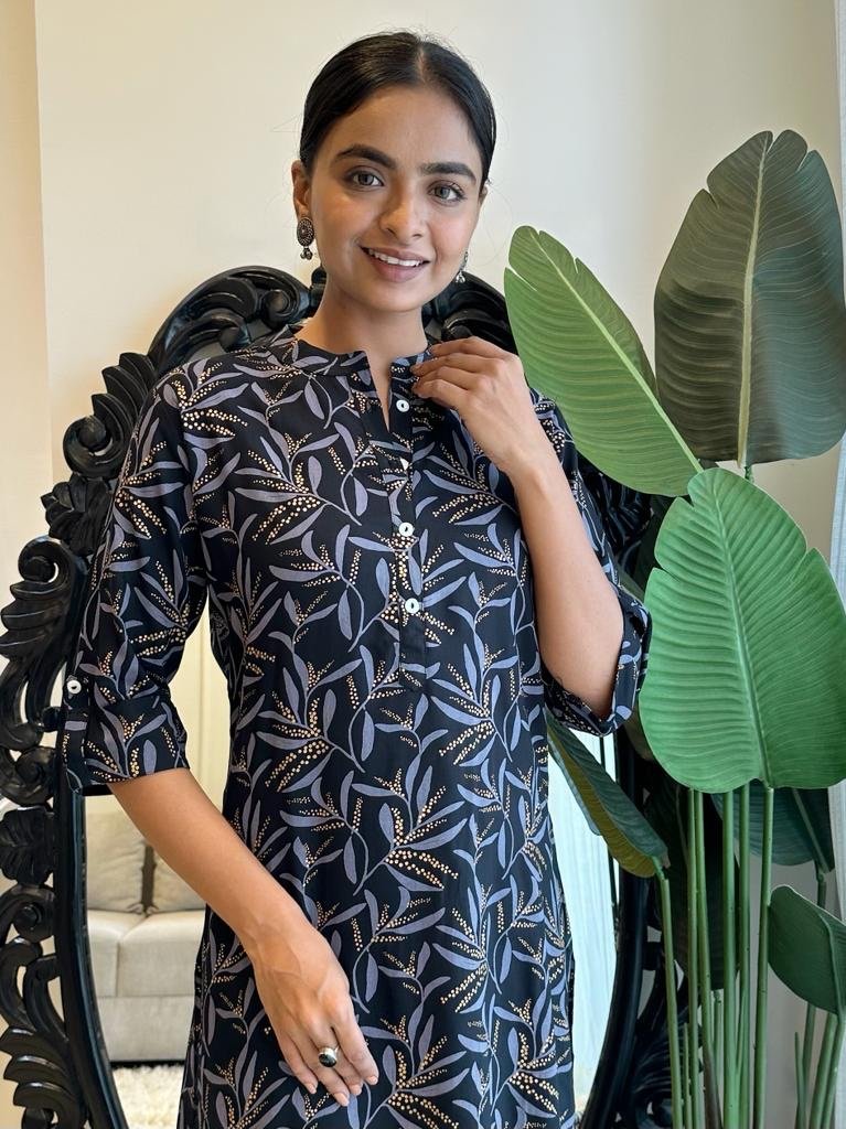 Weekend Rayon Kurta- Navy Leaves
