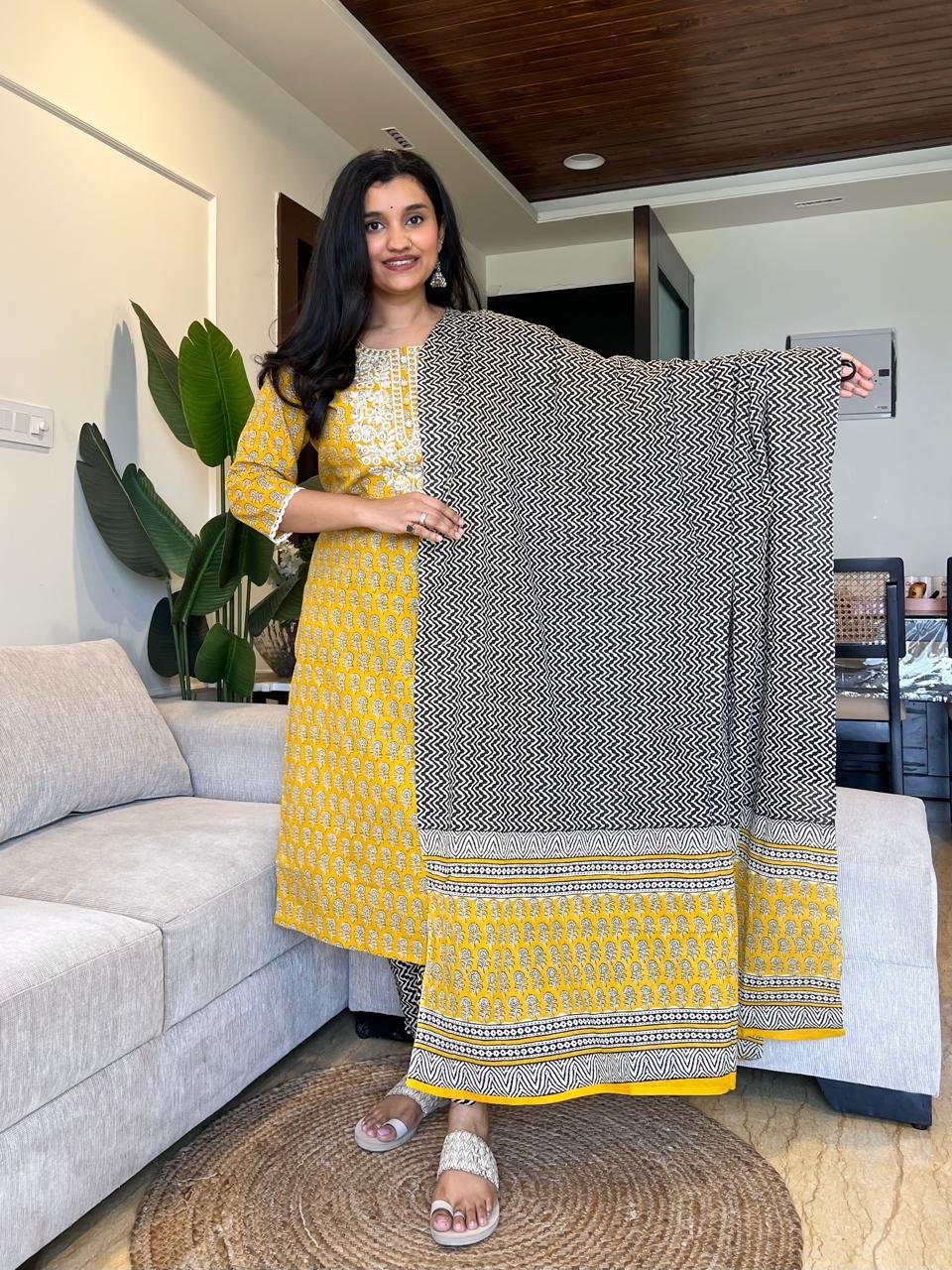 Saayra Printed Pure Cotton Set