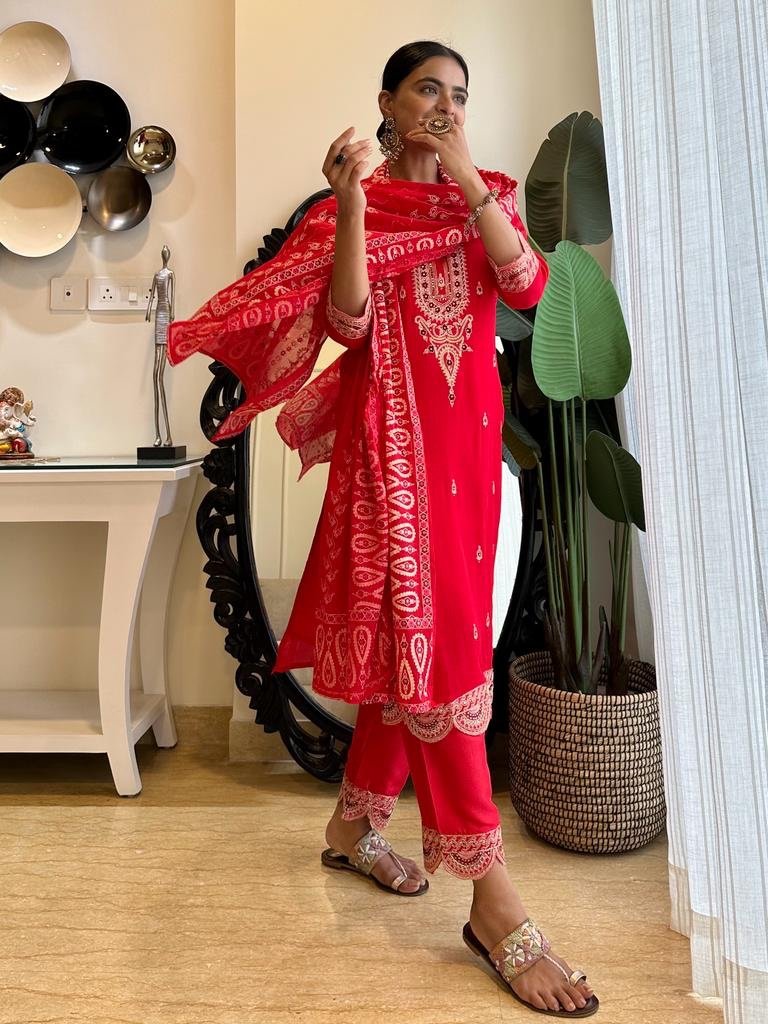 Red Noor Cutwork Set