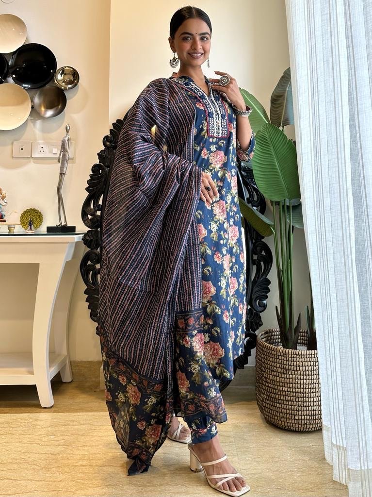 Jeet Navy Floral Afghan Set