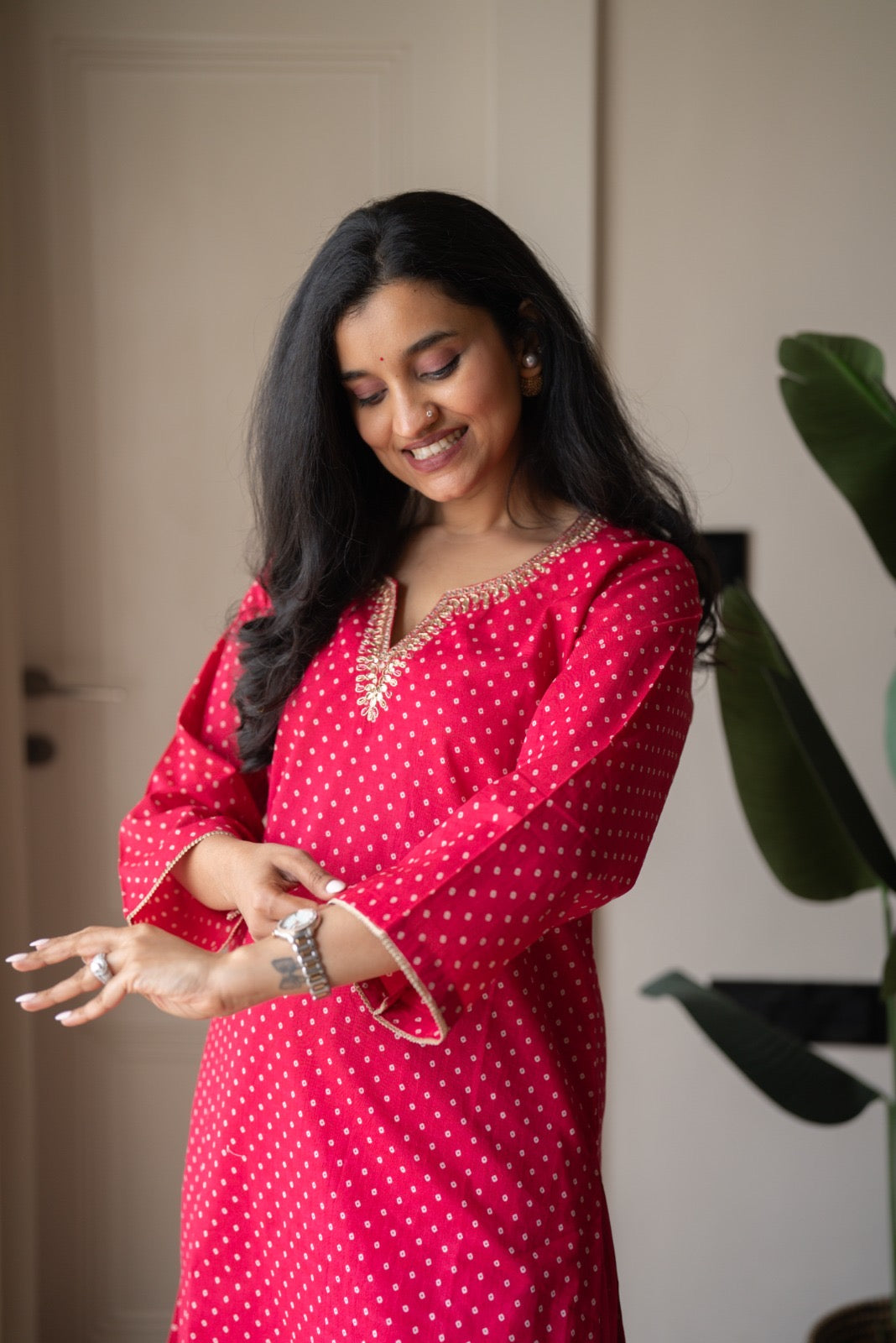 Gurnar Farshi Bandhej Suit- Pink