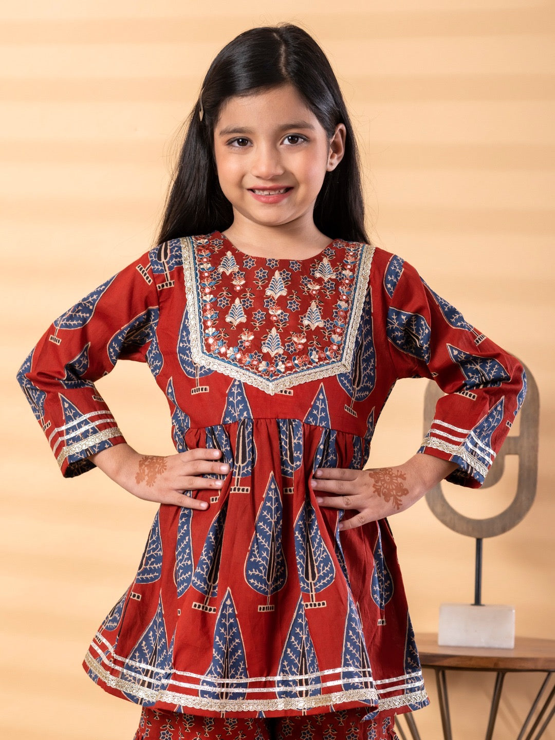 Zizi Boota Girls’ Gharara Set