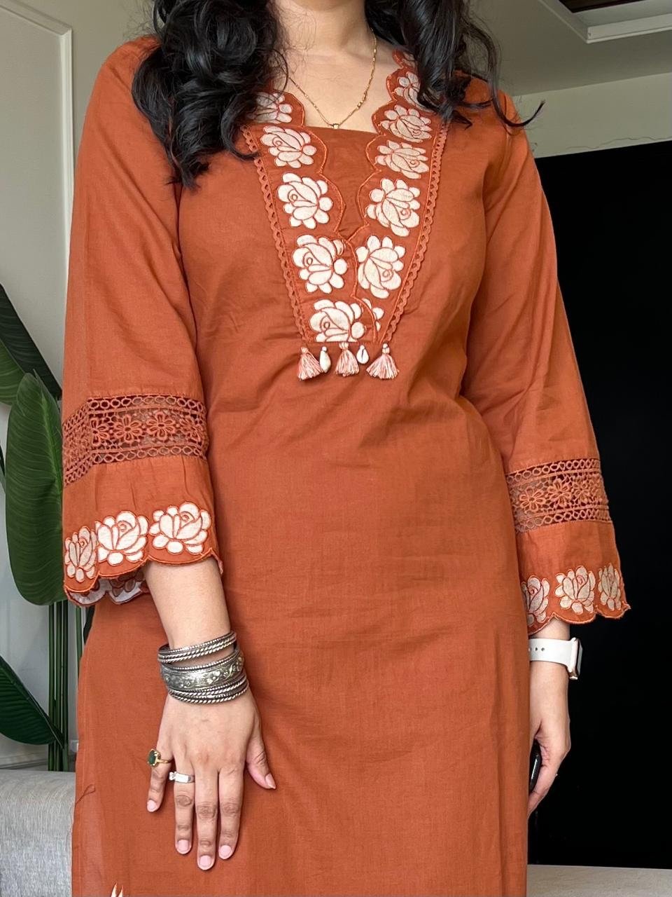 Yasha Luxe Cutwork Mulmul Set