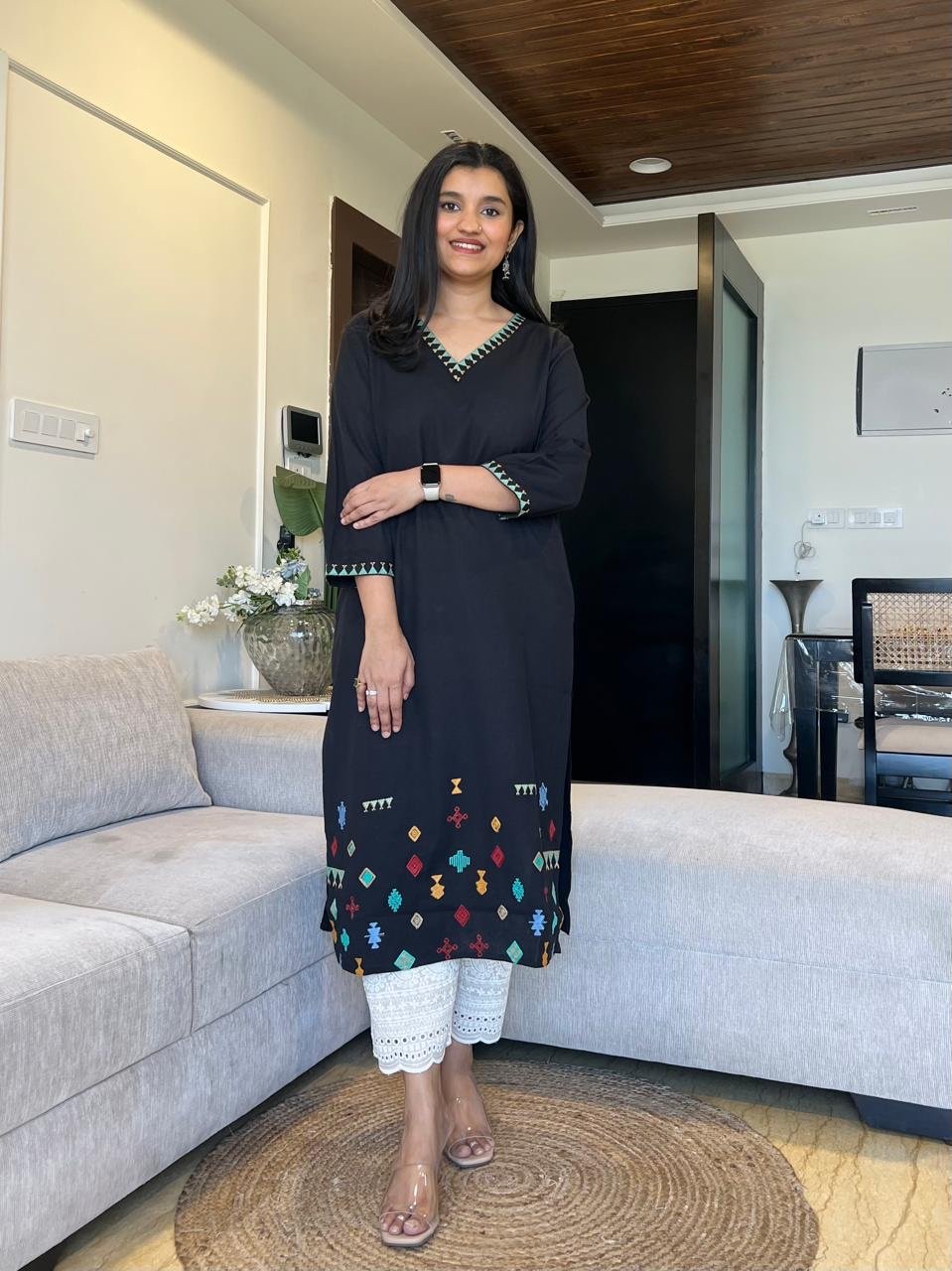 Zeeba Embroidered Cotton Kurta- Black
