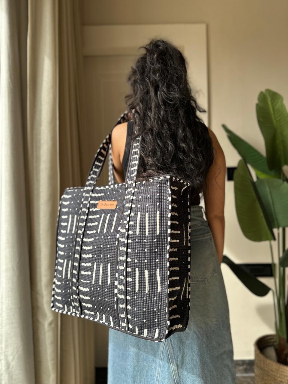 Quilted Tote Bag- Black Lines