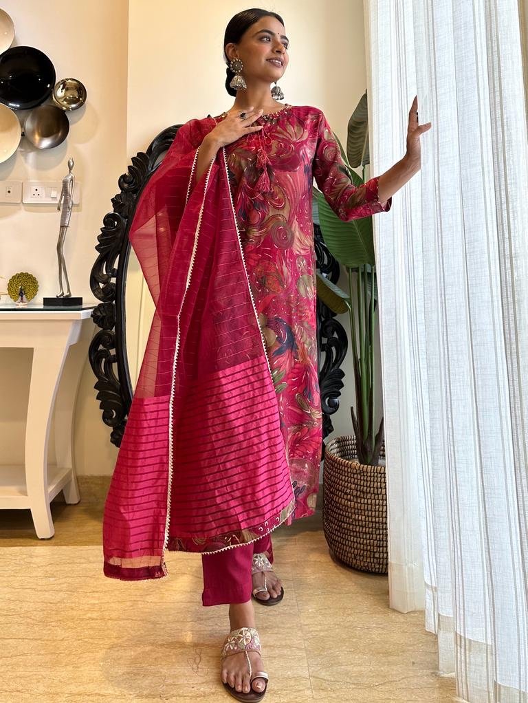 Deep Red Muslin Straight Set