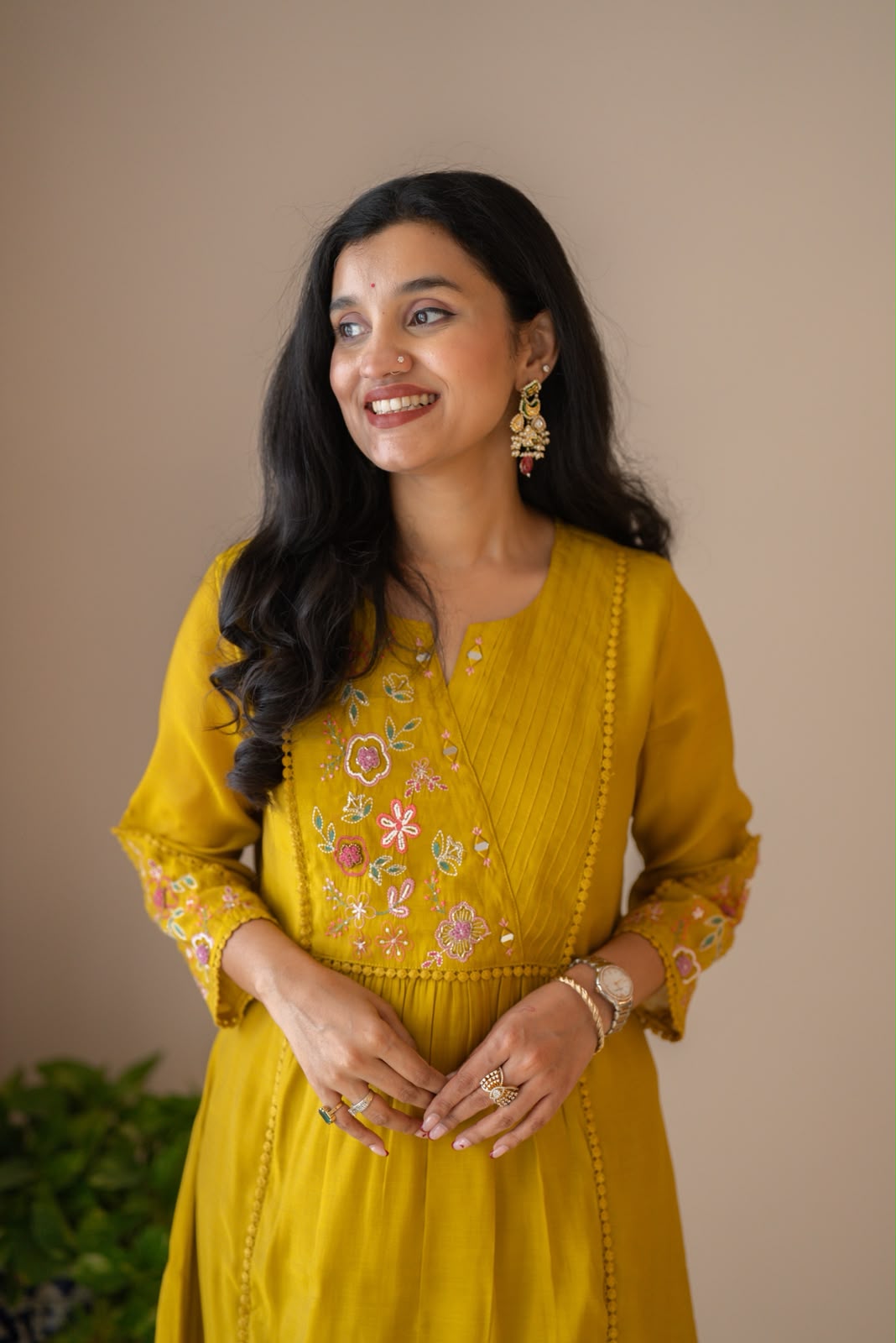 Aaina Embroidered Mul Chanderi Suit- Mustard