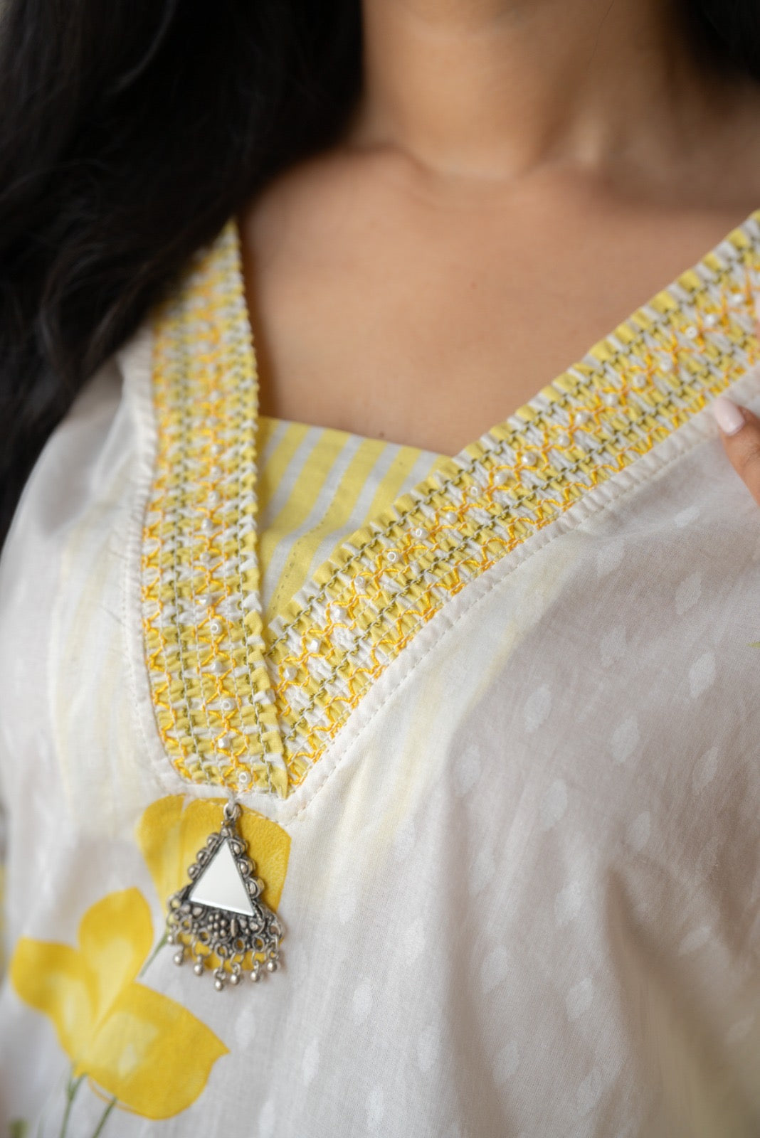 Gusha Cotton Suit- White & Yellow