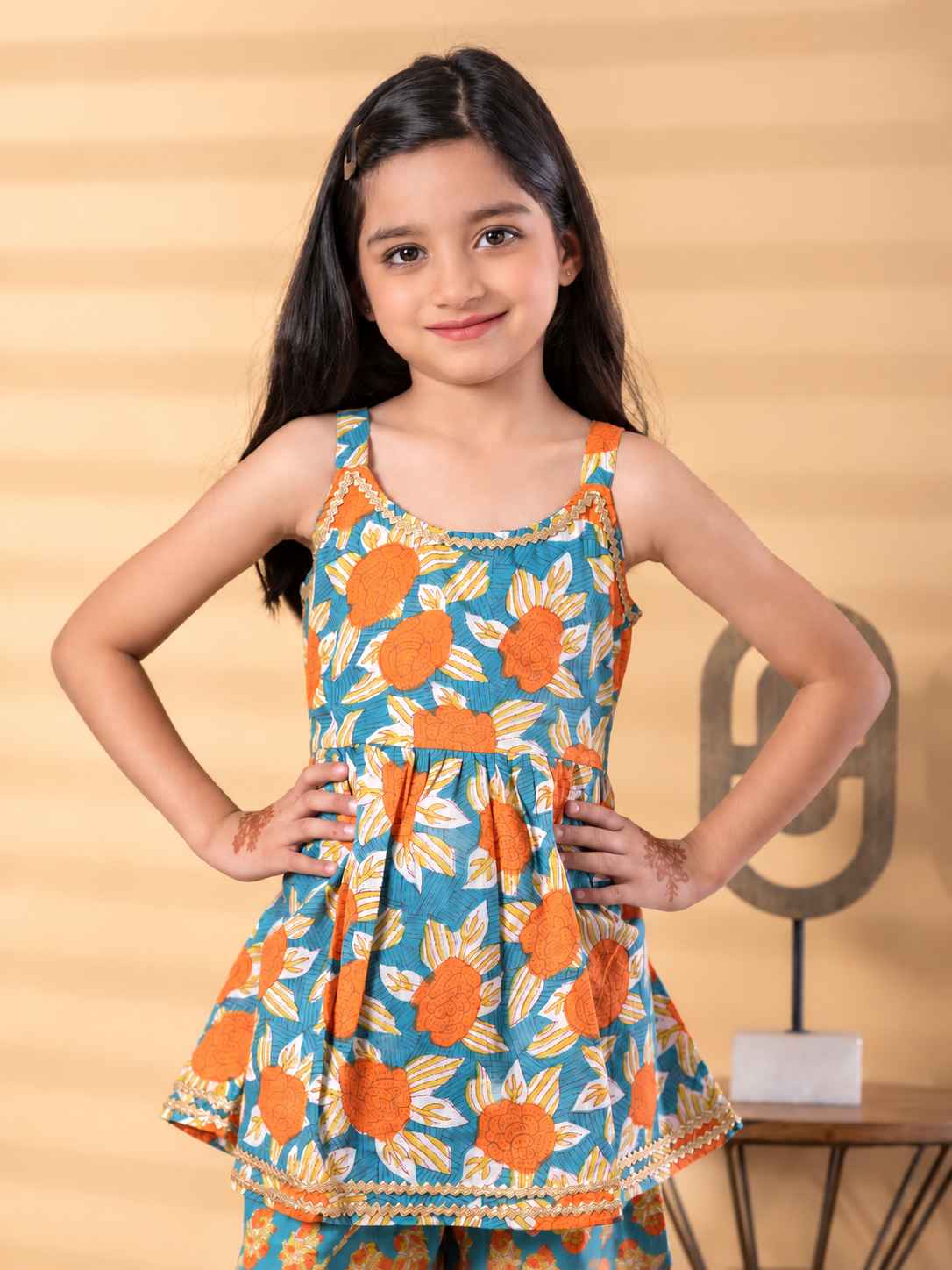 Gulmo Girls’ Peplum Set