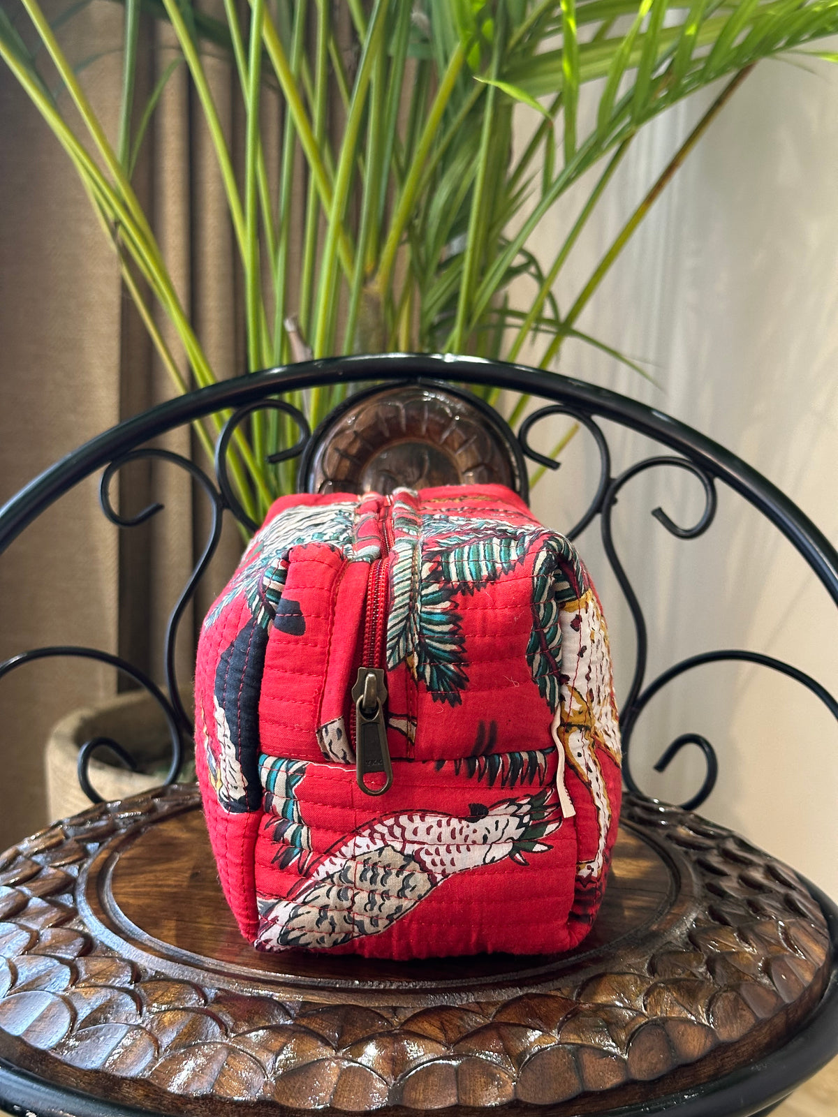 Single Pouch- Red Jungle