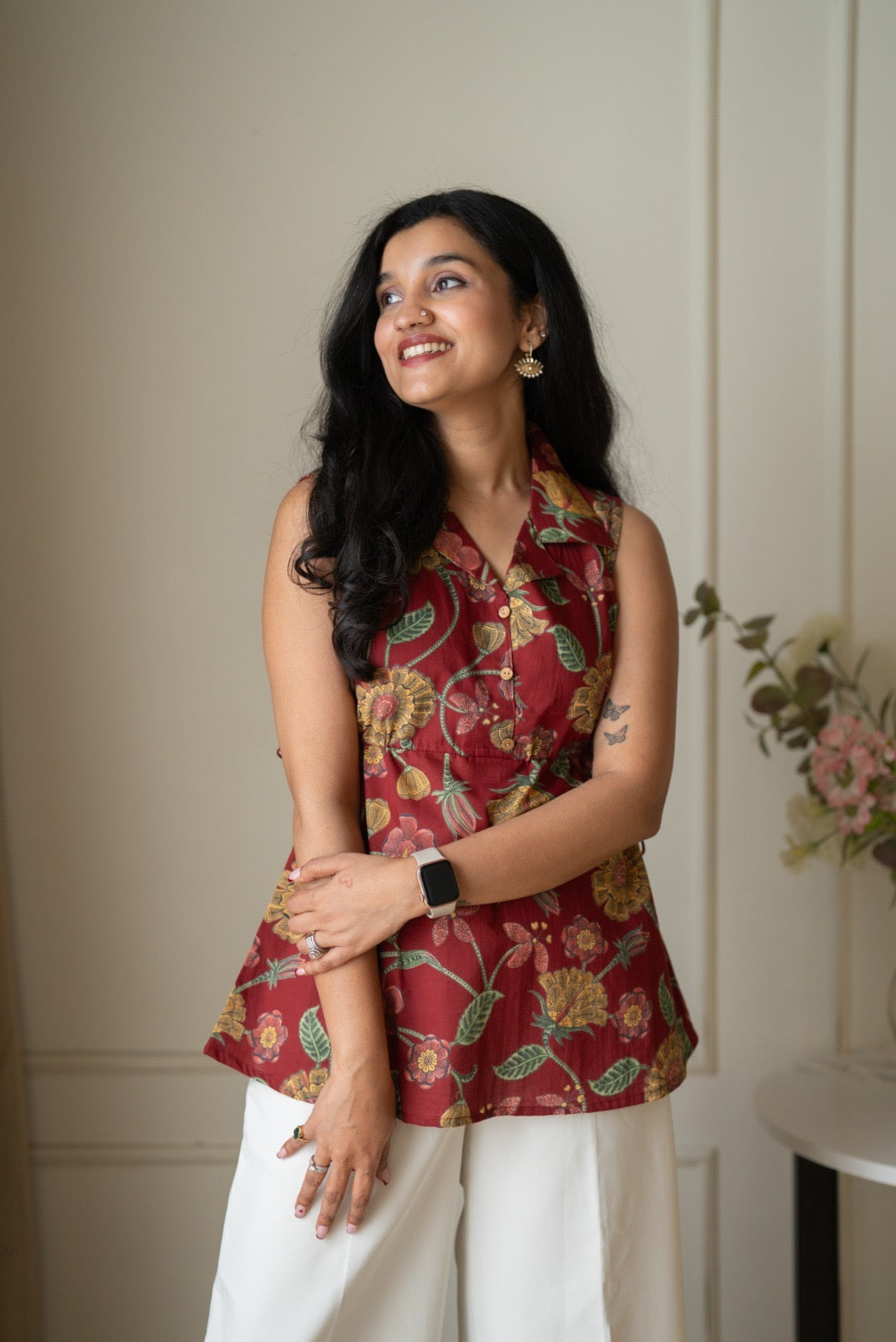 Guna Short Adjustable Top- Maroon