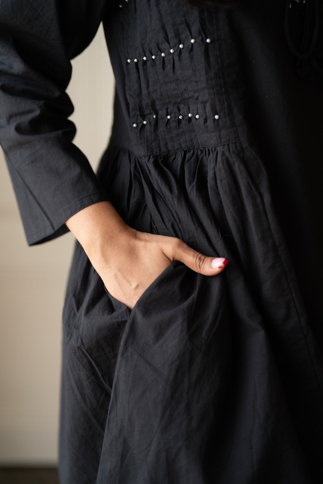 Esha Mirror Black Farshi Set