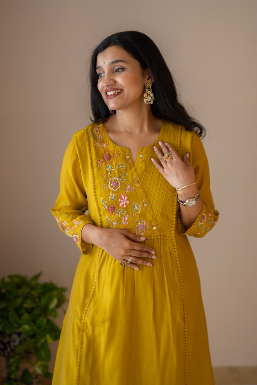 Aaina Embroidered Mul Chanderi Suit- Mustard
