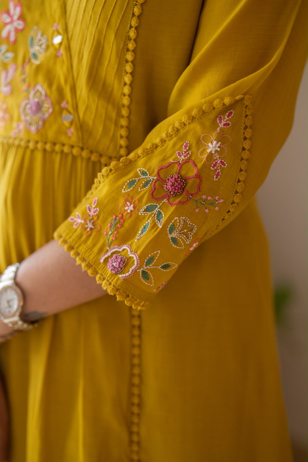 Aaina Embroidered Mul Chanderi Suit- Mustard