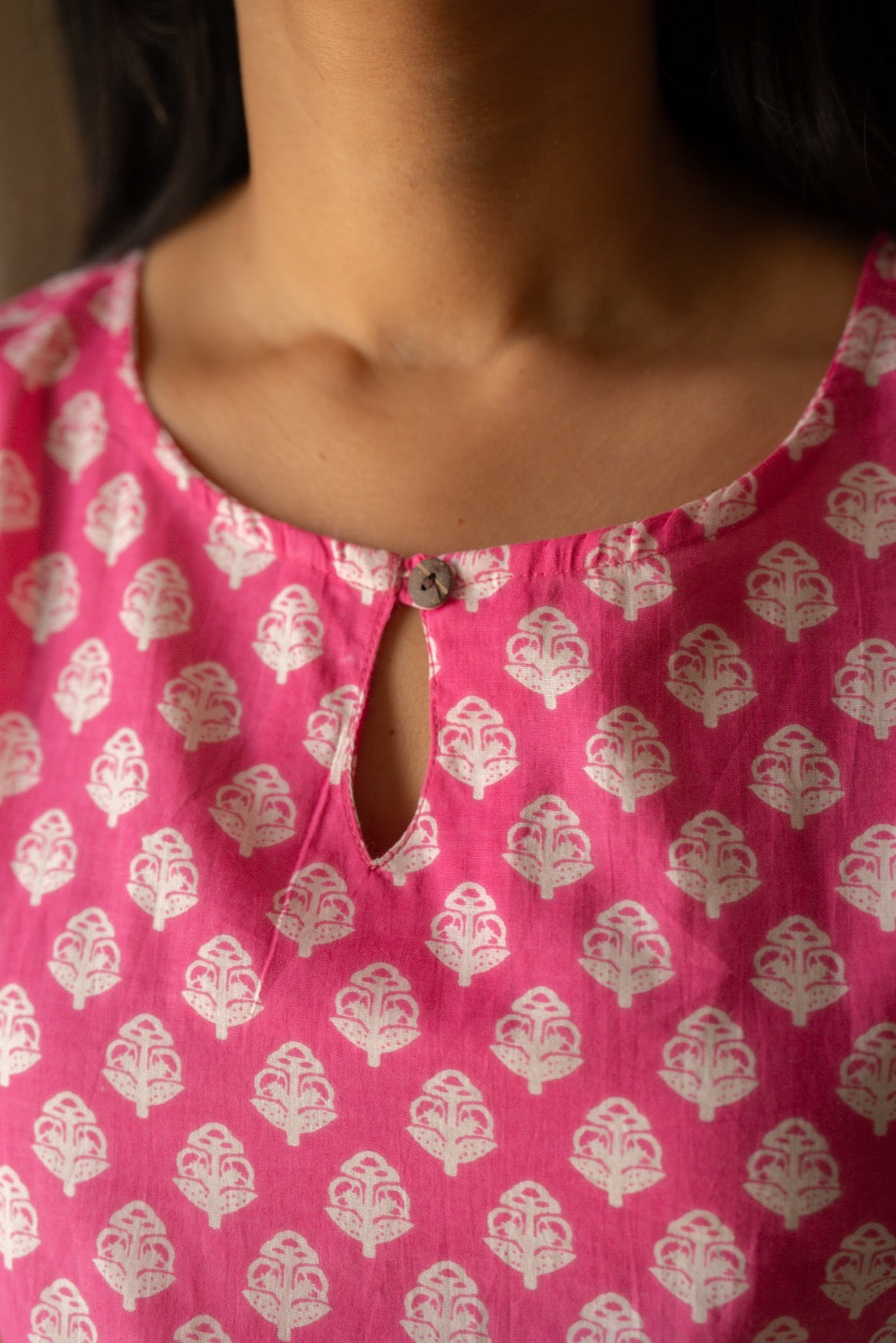 Lily 2.0 Sleeveless Cotton Top- Pink Booti