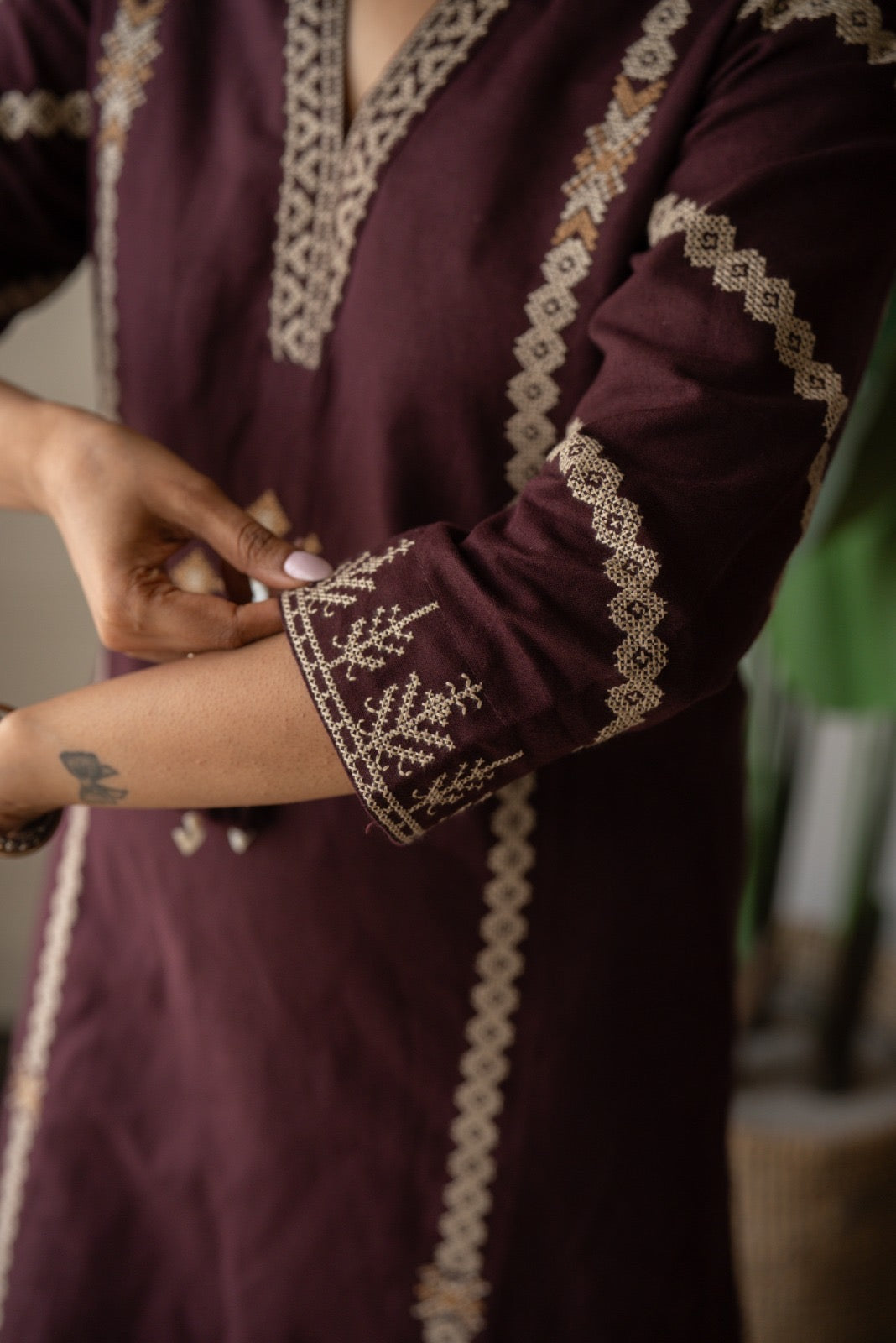 Yogya Elegant Slub Suit- Wine