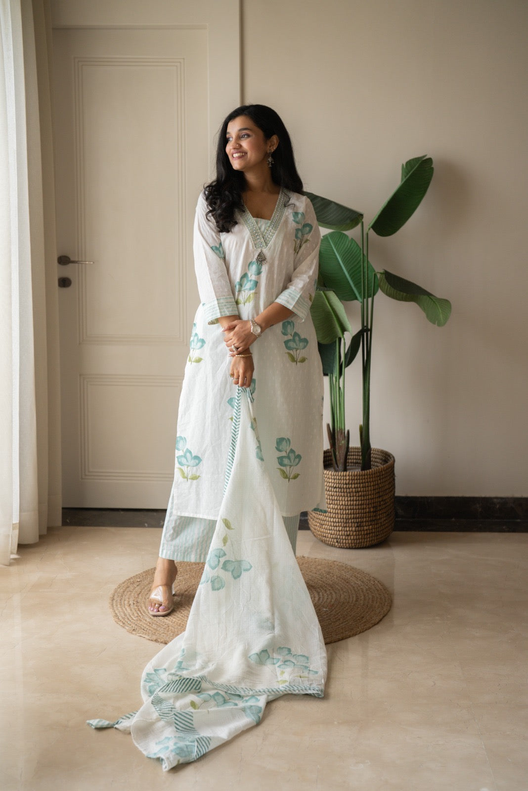 Gusha Cotton Suit- White & Blue
