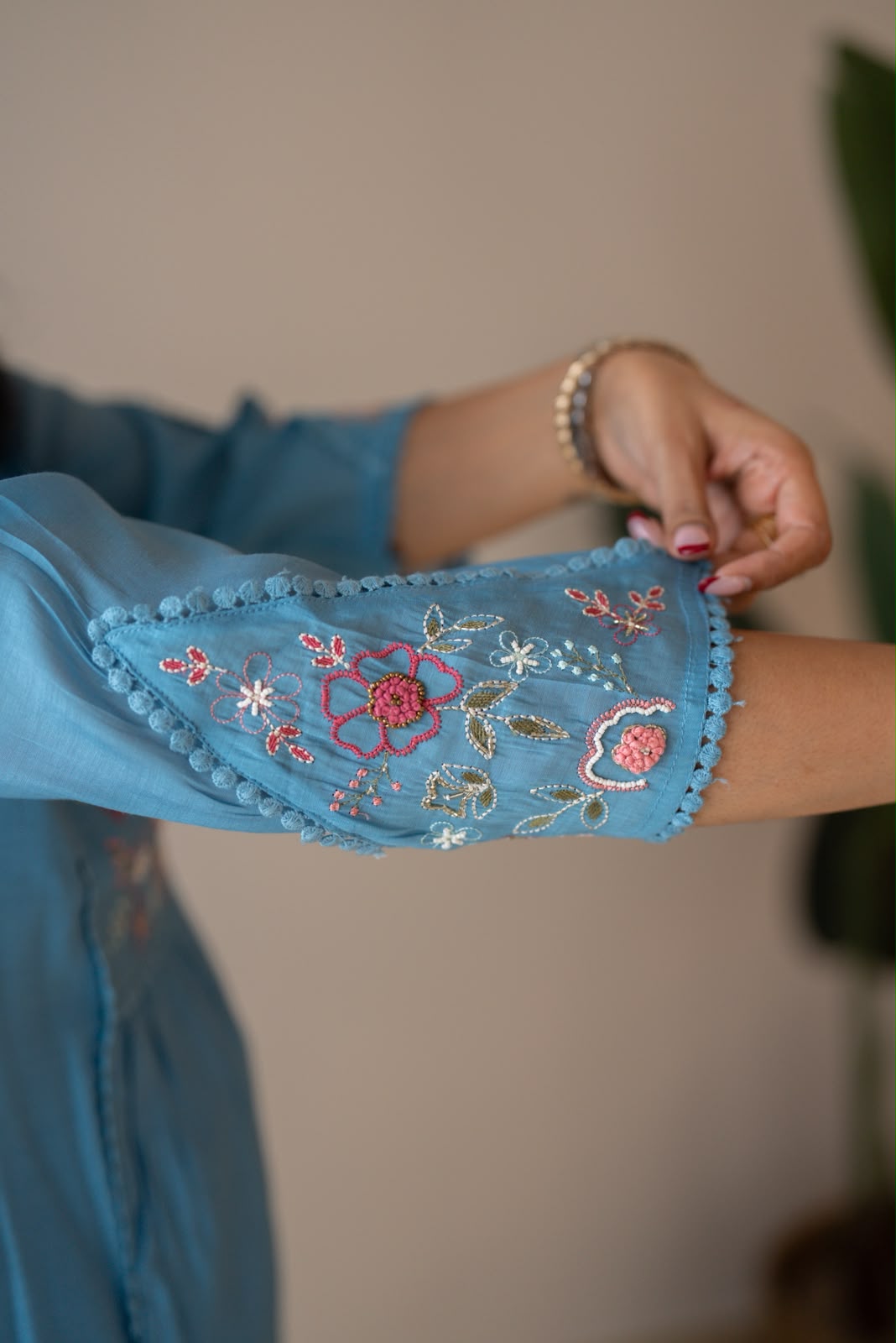 Aaina Embroidered Mul Chanderi Suit- Sky Blue