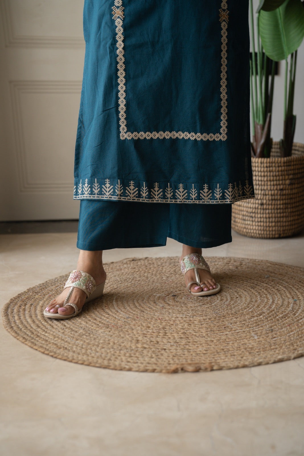 Yogya Elegant Slub Suit- Teal Blue