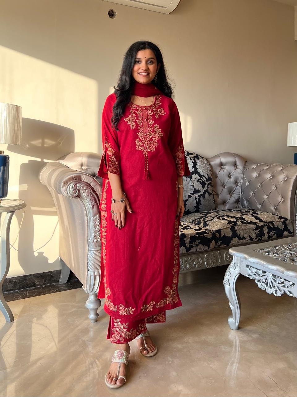 Kritisha Statement Embroidered Set- Red