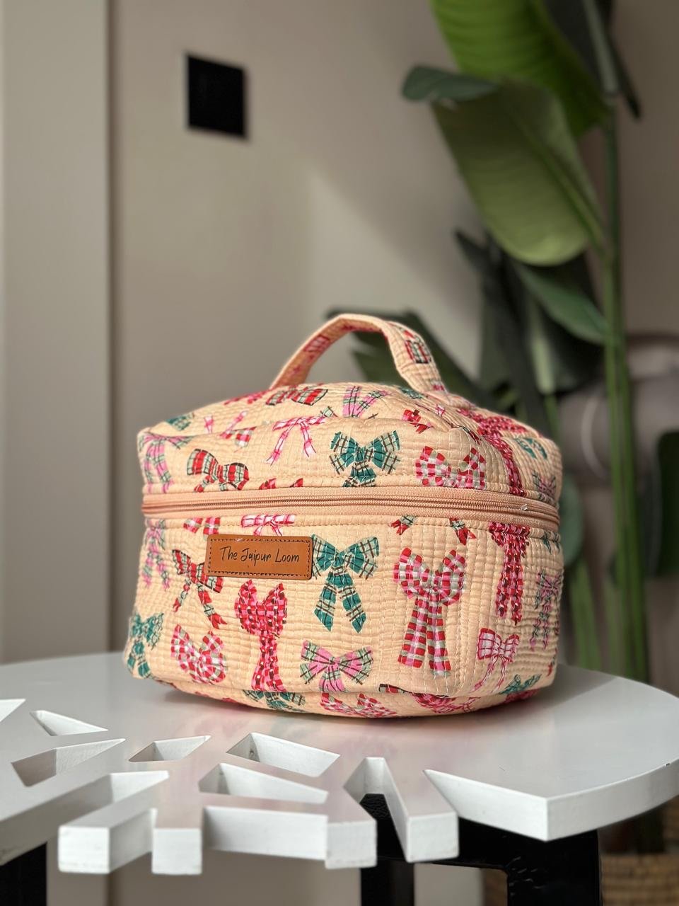 Quilted Vanity Bag- Peach Bows