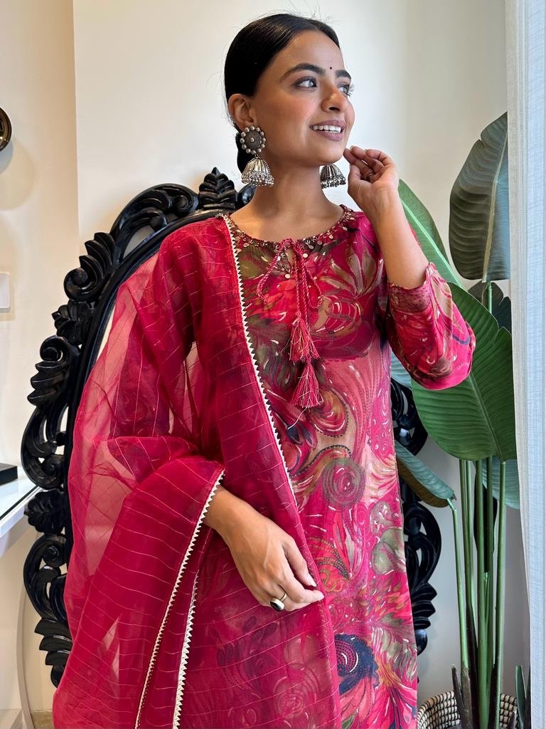 Deep Red Muslin Straight Set